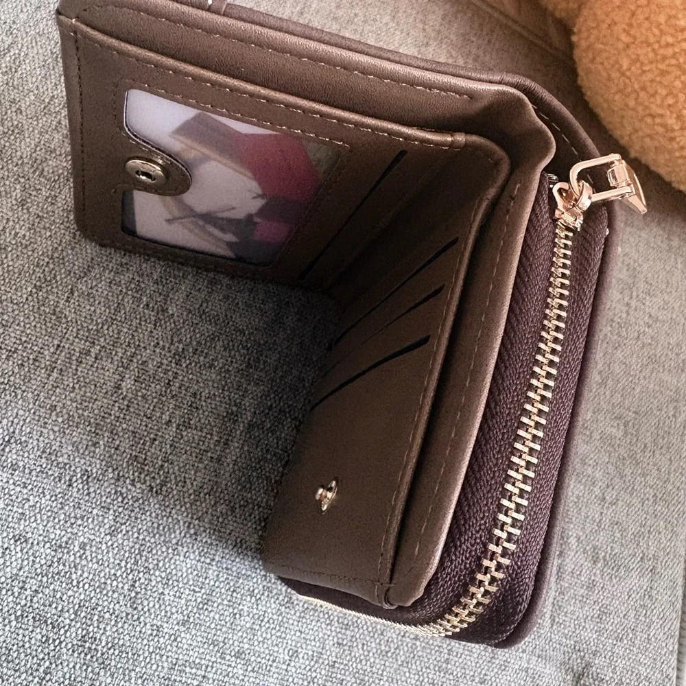 Brown luxury stylish Leather Wallet for Men
